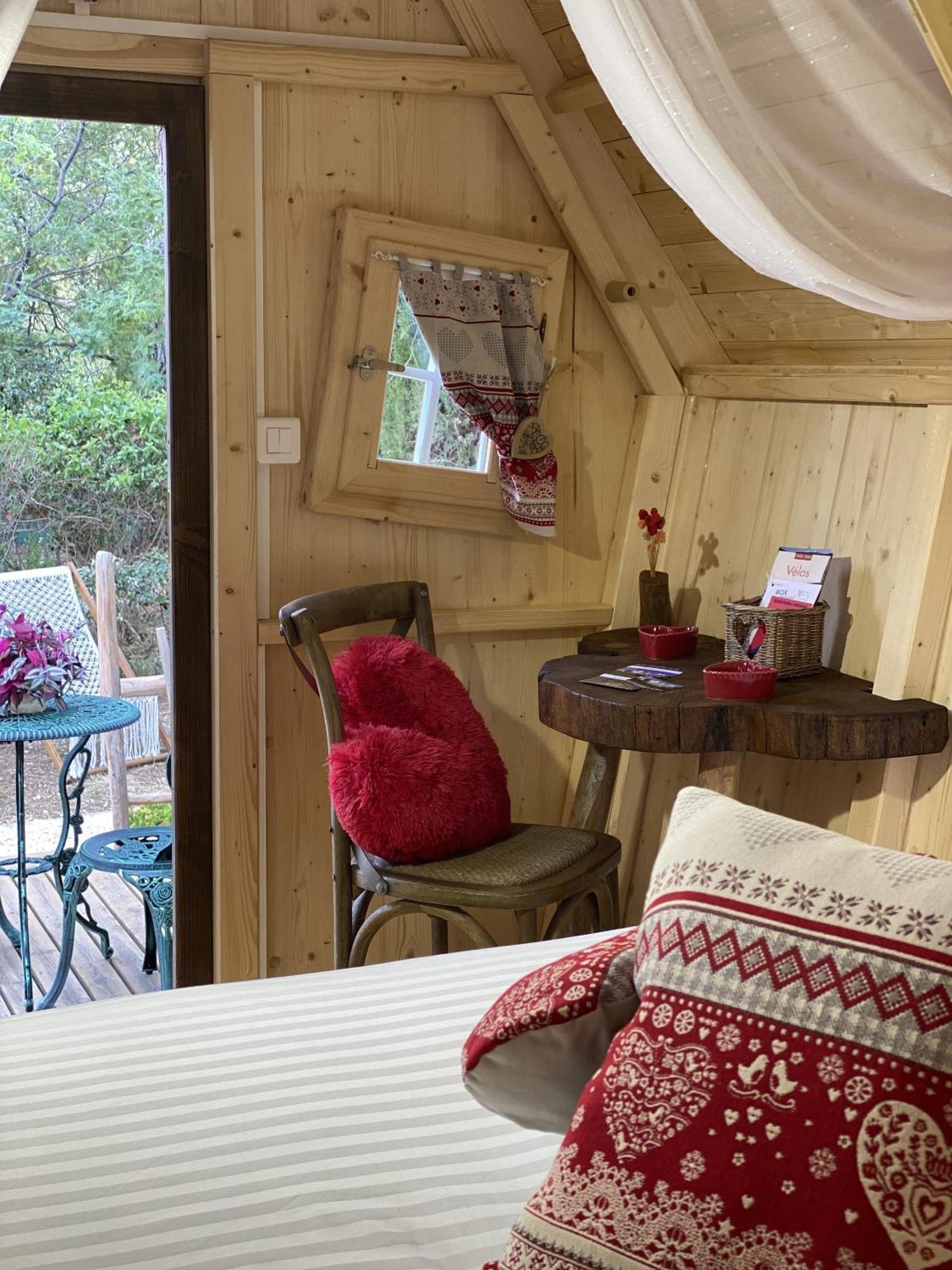 Mas Del Flor Bed and Breakfast Villelongue-dels-Monts Værelse billede